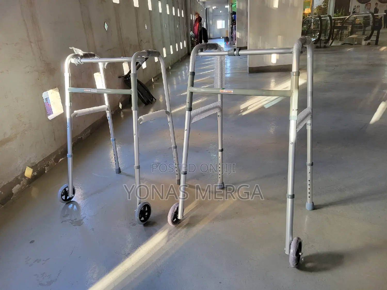 Aluminum Walker跪walker蘭walker新walker