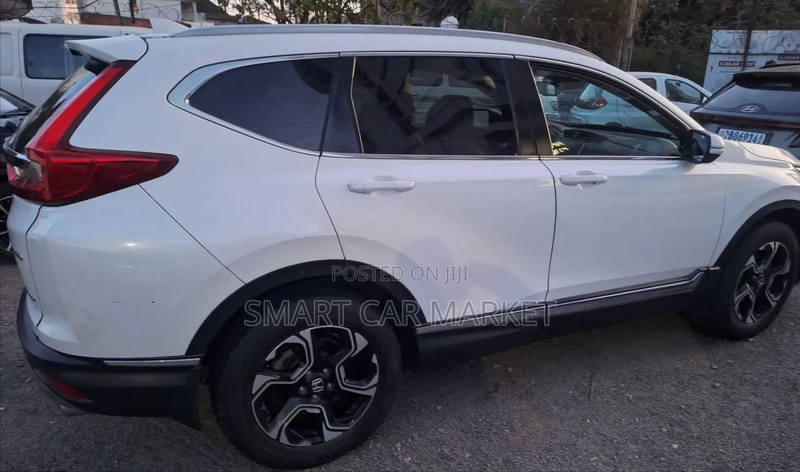 Honda CR-V 2021 White