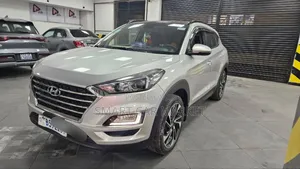 Hyundai Tucson 2019 Silver
