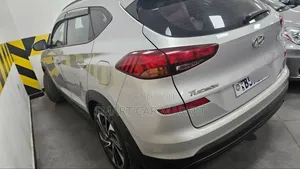 Hyundai Tucson 2019 Silver