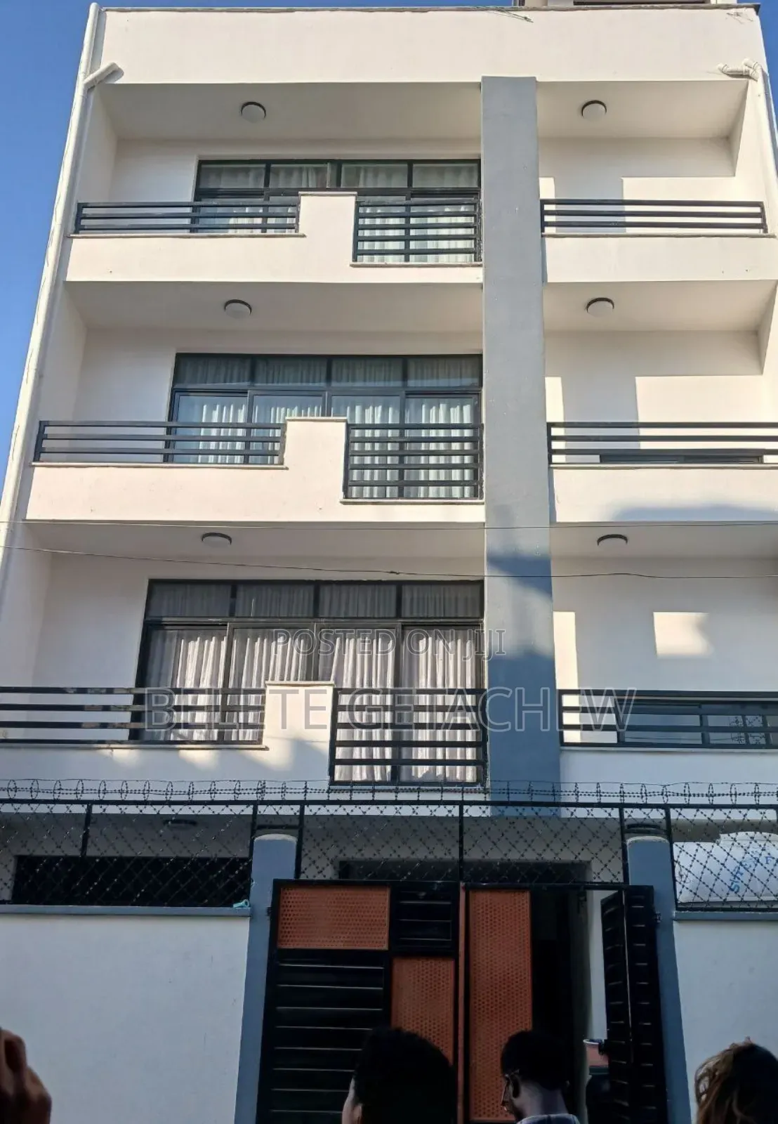 6bdrm House in Bole Arabsa, G+4 for sale