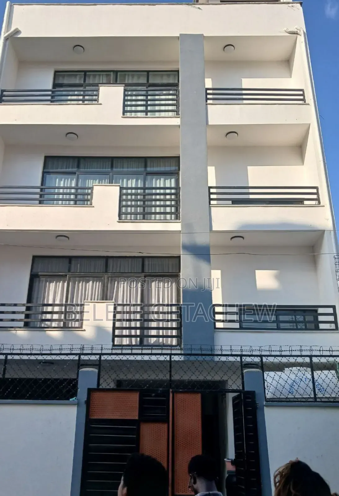 6bdrm House in Bole Arabsa, G+4 for sale