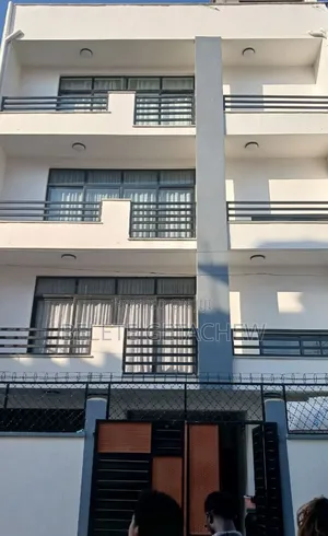 6bdrm House in Bole Arabsa, G+4 for sale