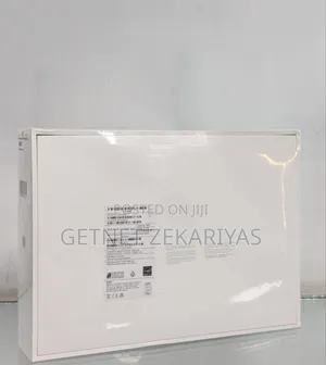 Photo - New Laptop Apple MacBook Air 16GB Apple M2 SSD 256GB