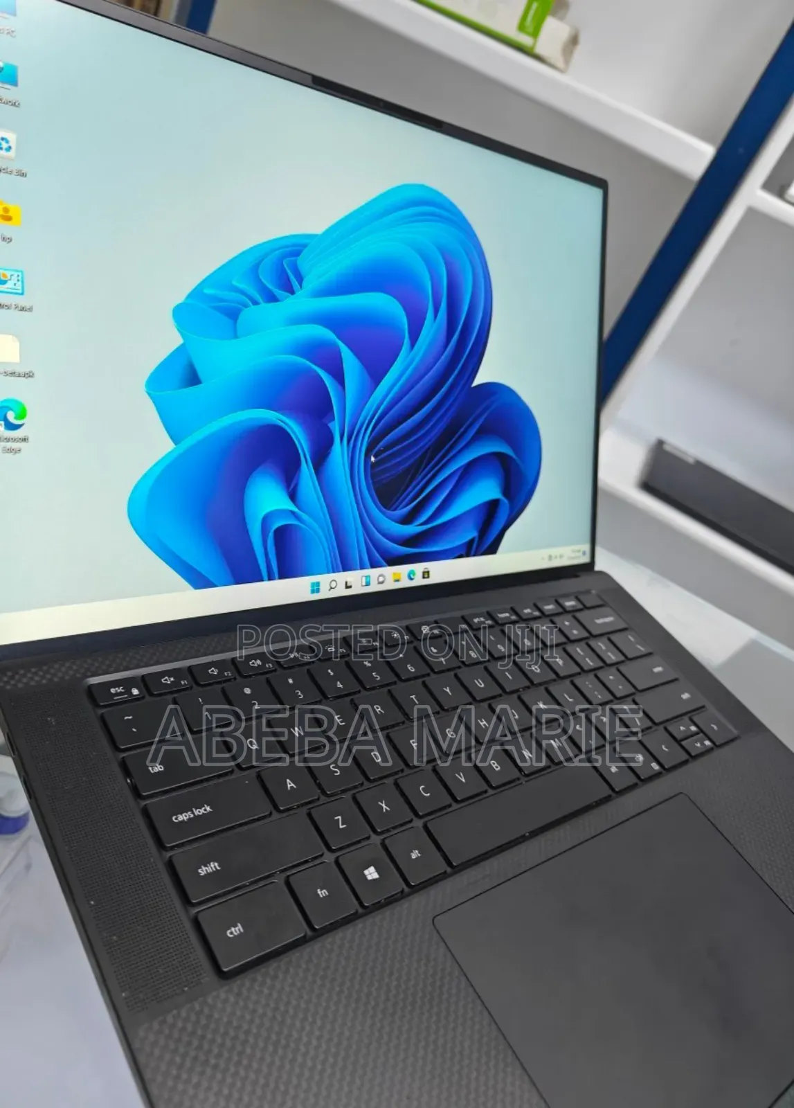 New Laptop Dell Precision 5550 20GB Intel Core I7 SSD 512GB