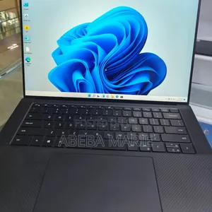 New Laptop Dell Precision 5550 20GB Intel Core I7 SSD 512GB