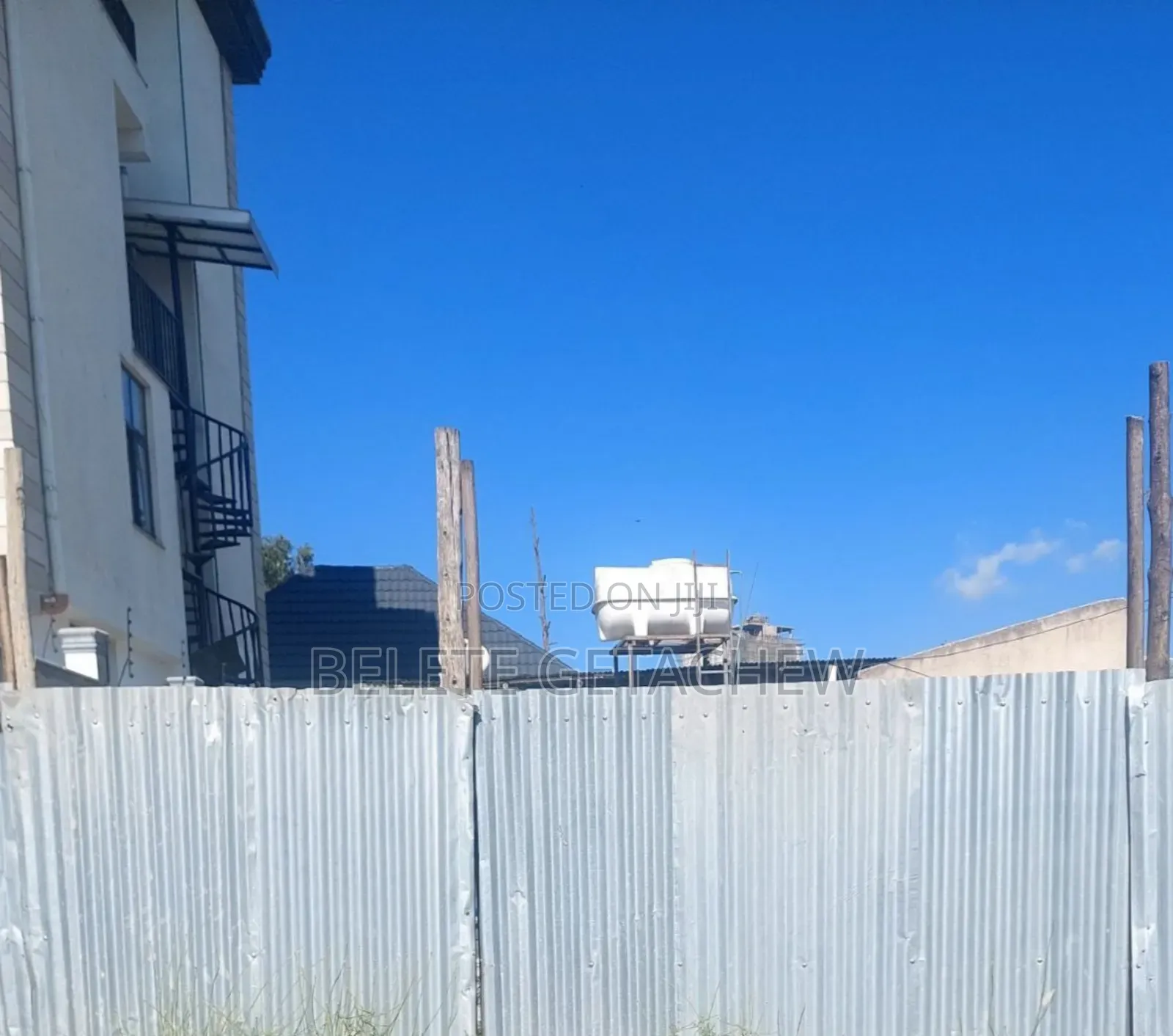 Land for Sale at Ayat 270sqm