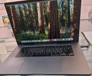 New Laptop Apple MacBook Pro 2019 32GB Intel Core I7 SSD 512GB