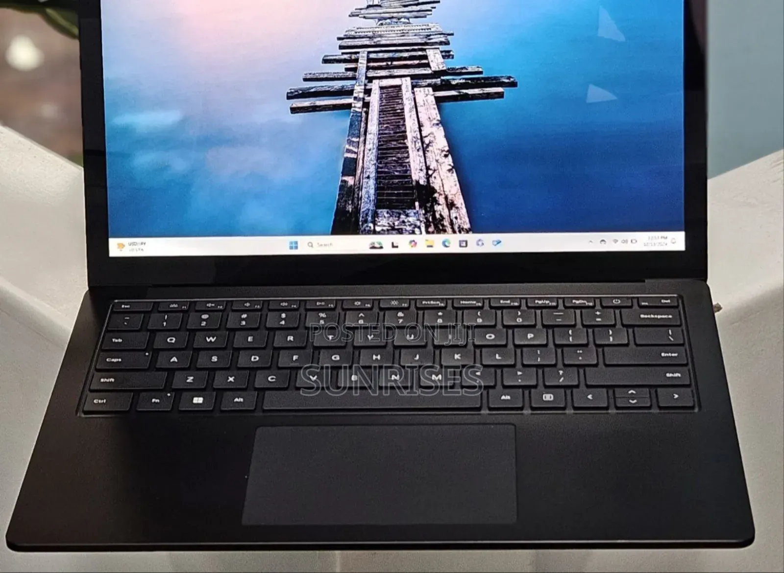 New Laptop Microsoft Surface Pro 7 16GB Intel Core I7 SSD 512GB