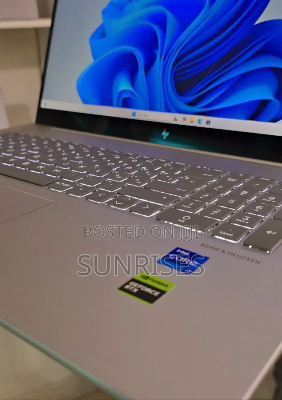 New Laptop HP Envy X360 16GB Intel Core I7 SSD 512GB