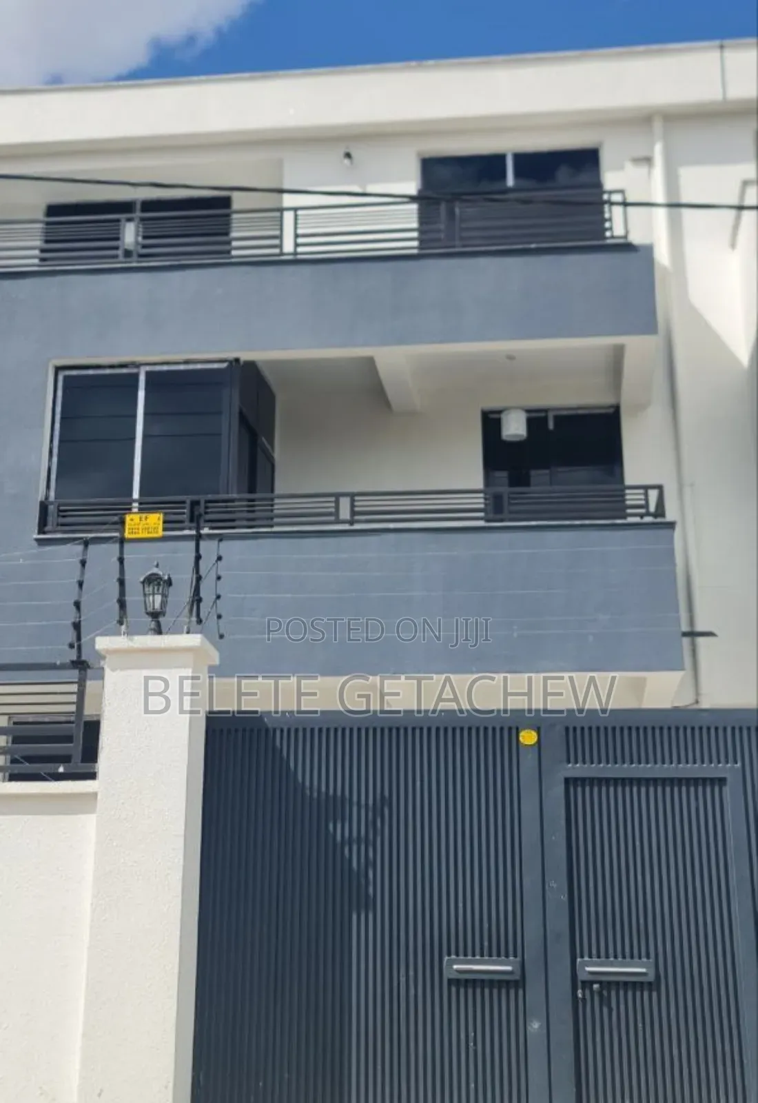 8bdrm House in Ayat Zone, G+2, Bole for sale