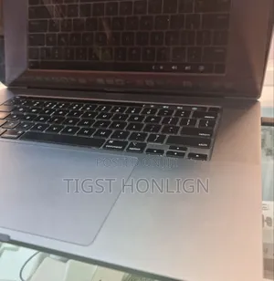 Photo - New Laptop Apple MacBook Pro 2019 32GB Intel Core I7 SSD 512GB