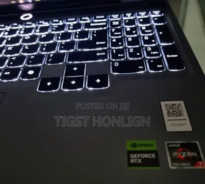 New Laptop Lenovo LOQ 15IRH8 8GB AMD Ryzen 7 SSD 512GB