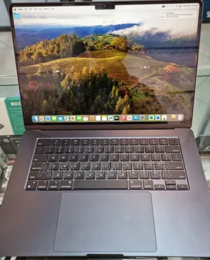 New Laptop Apple MacBook Air 2024 M3 15-Inch 8GB Apple M3 SSD 256GB
