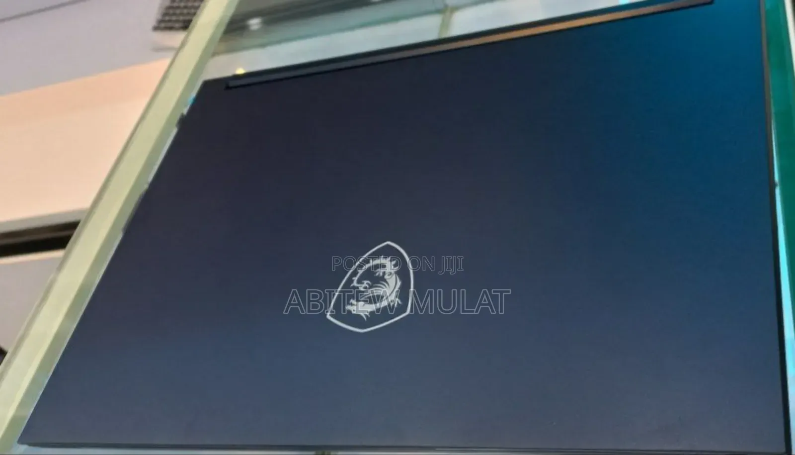 New Laptop MSI Stealth 17 Studio A13V 16GB Intel Core I7 SSD 1T