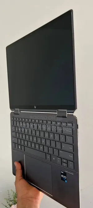 Photo - New Laptop HP Spectra 13 16GB Intel Core I7 SSD 512GB
