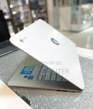 New Laptop HP Chromebook X2 2GB Intel Celeron SSD 16 GB