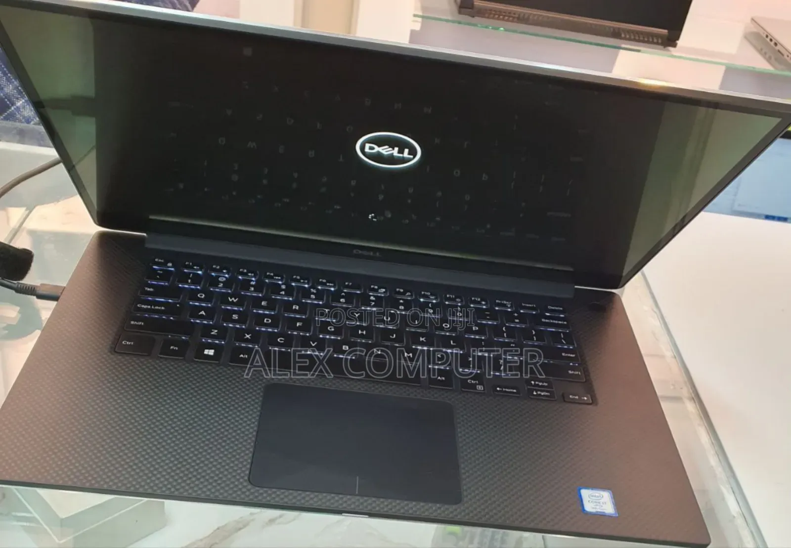 New Laptop Dell XPS 15 16GB Intel Core I7 SSD 512GB