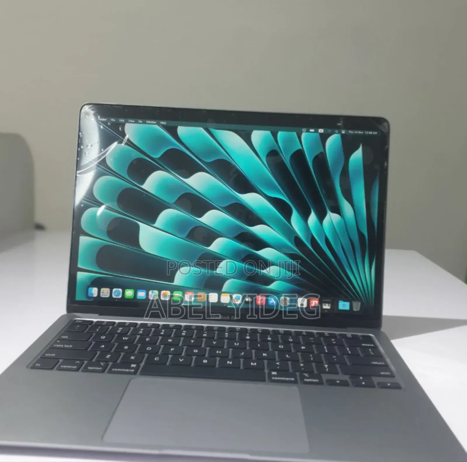 New Laptop Apple MacBook Air 2020 8GB Intel Core I5 SSD 256GB