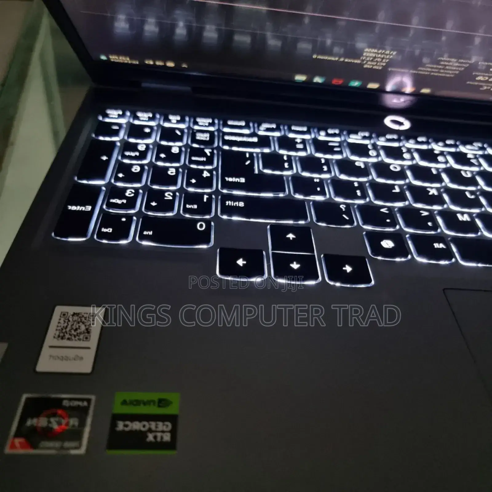 New Laptop Lenovo LOQ 15IRH8 8GB AMD Ryzen 7 SSD 512GB