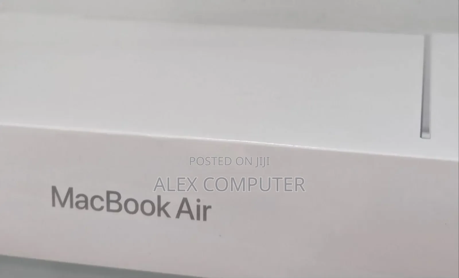 New Laptop Apple MacBook Air 2023 M2 16GB Apple M2 SSD 256GB