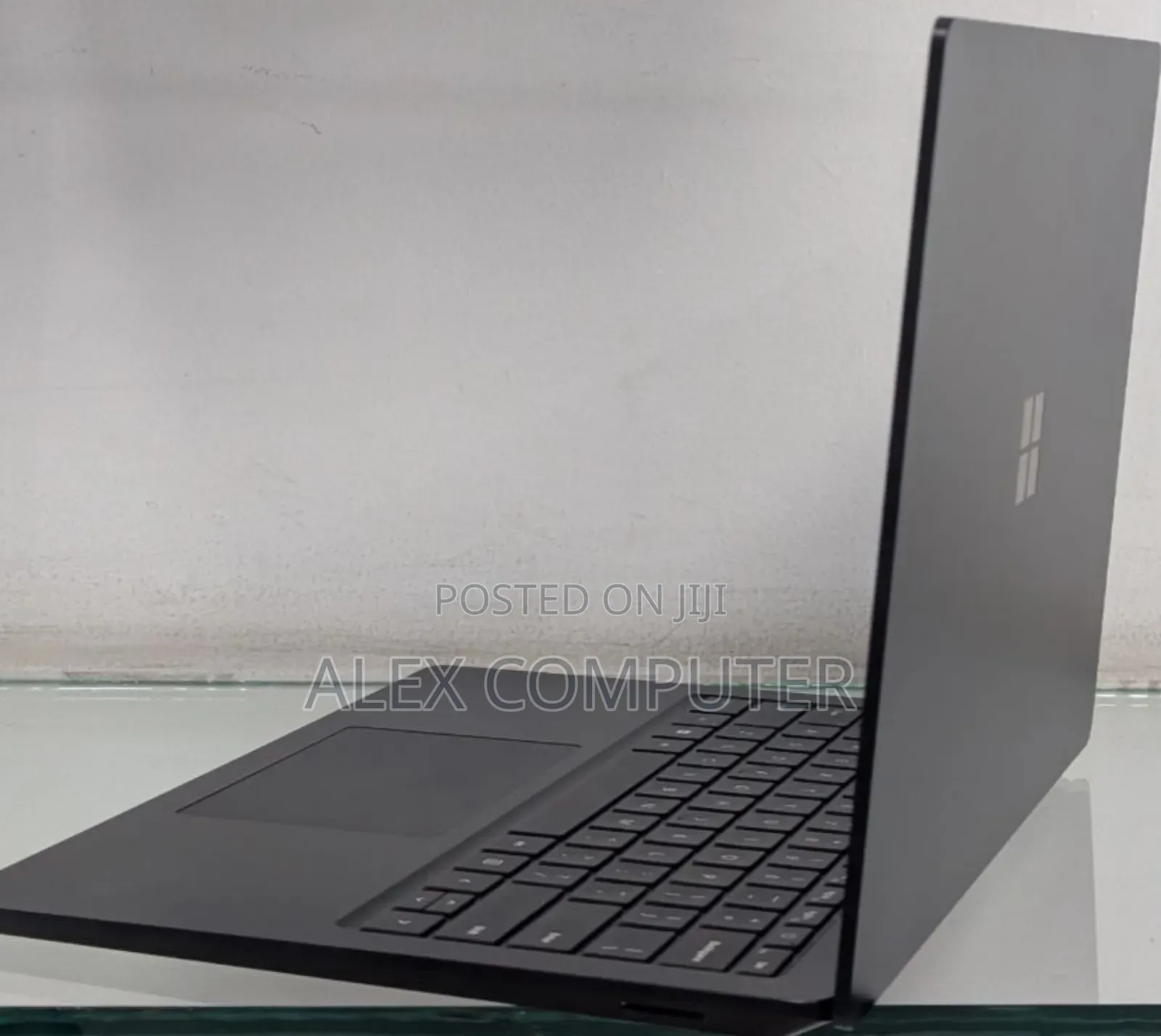 New Laptop Microsoft Surface Laptop 5 16GB Intel Core I7 SSD 512GB