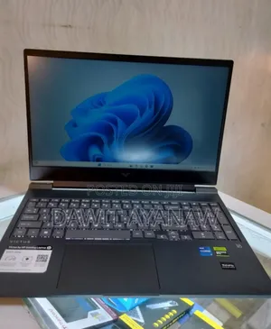 New Laptop HP Victus 15 16GB Intel Core I7 SSD 512GB