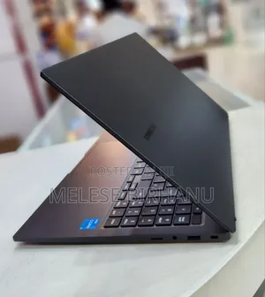 New Laptop Samsung Galaxy Book 2 8GB Intel Core I5 SSD 256GB