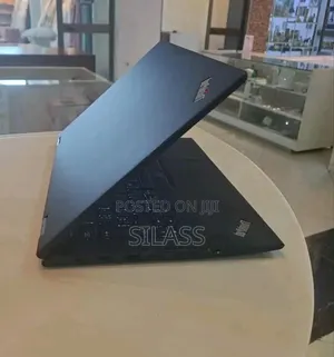 New Laptop Lenovo ThinkPad Yoga 8GB Intel Core I7 SSD 512GB