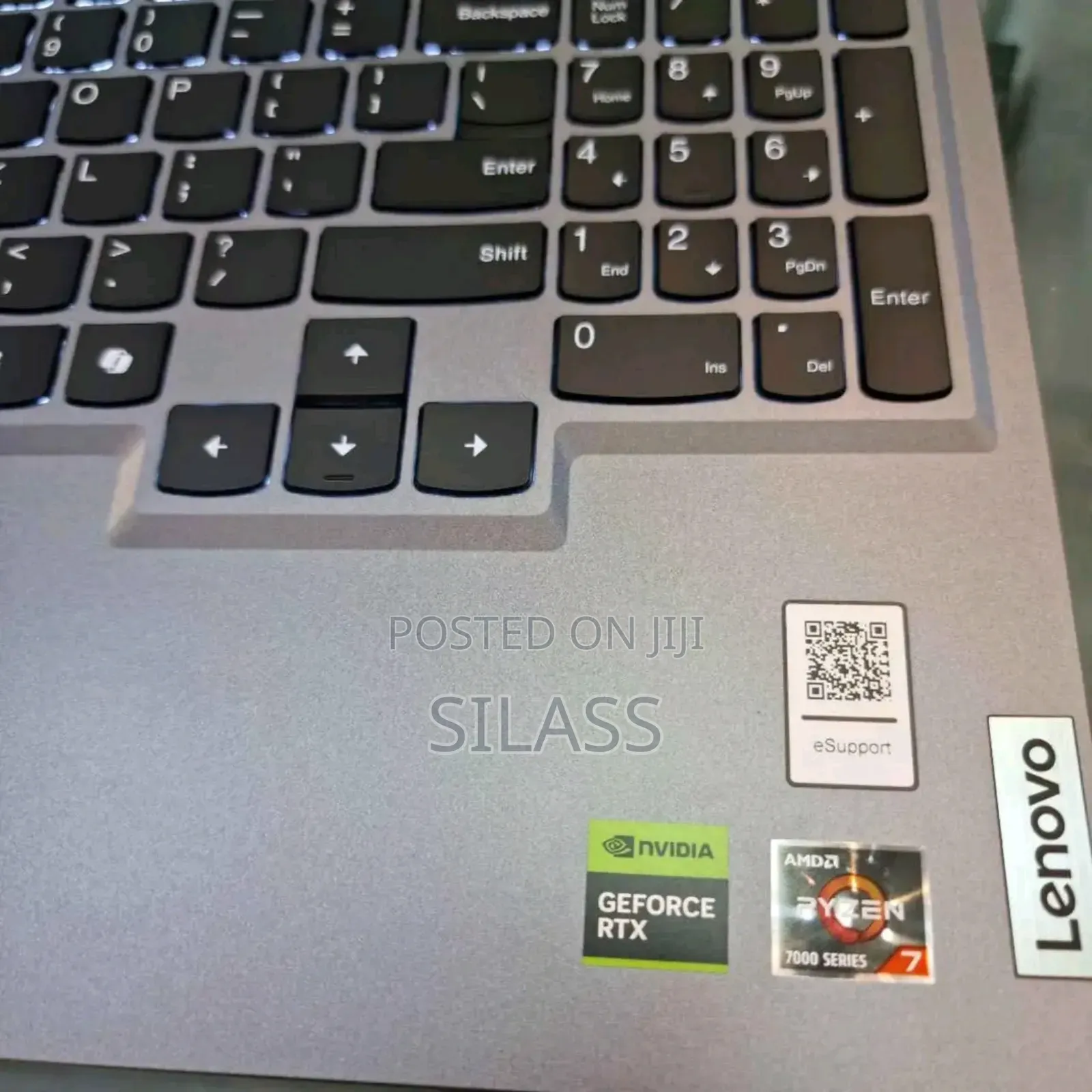 New Laptop Lenovo LOQ 15IRH8 8GB AMD Ryzen 7 SSD 512GB