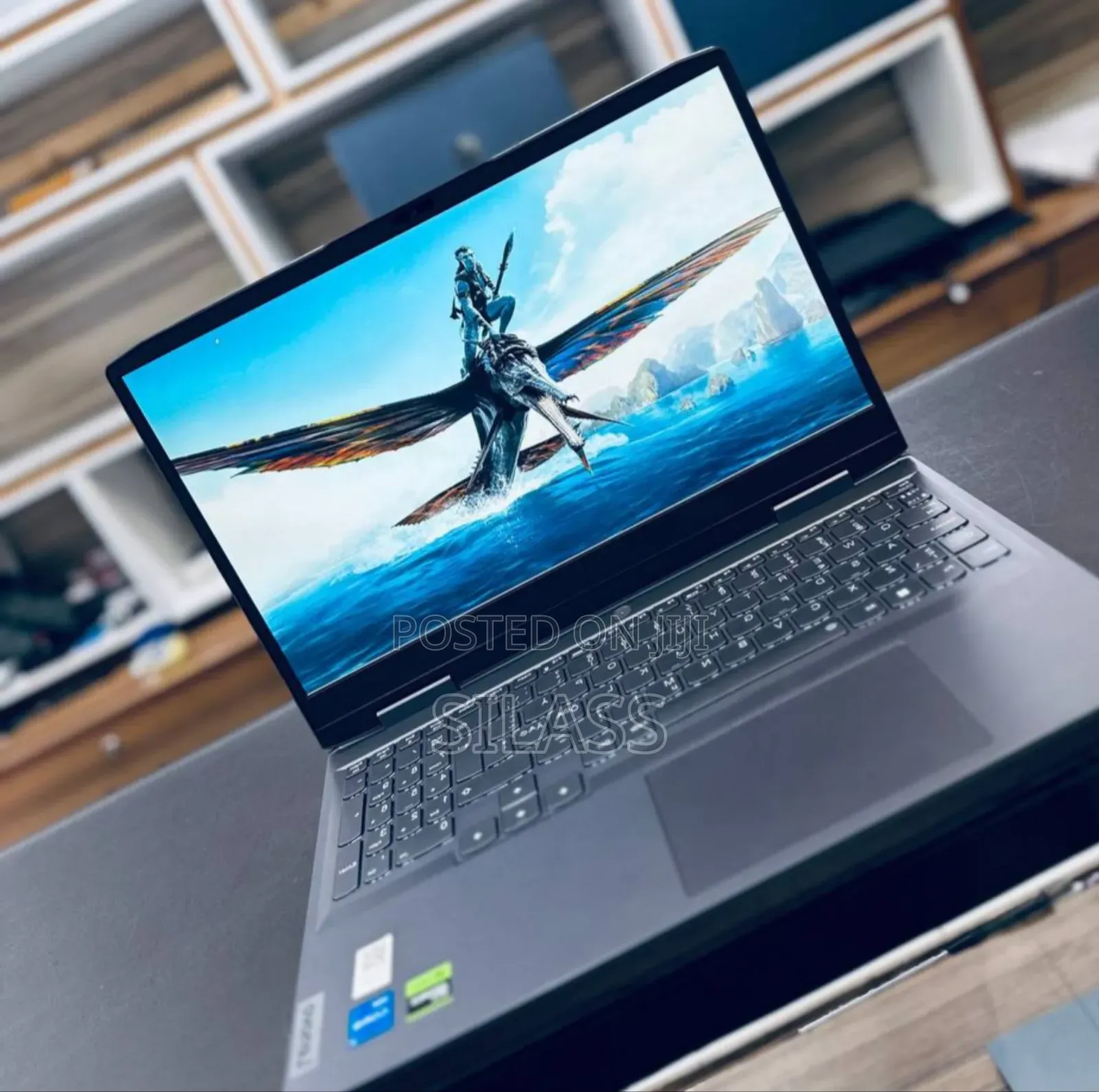 New Laptop Lenovo LOQ 15IRH8 16GB Intel Core I5 SSD 1T