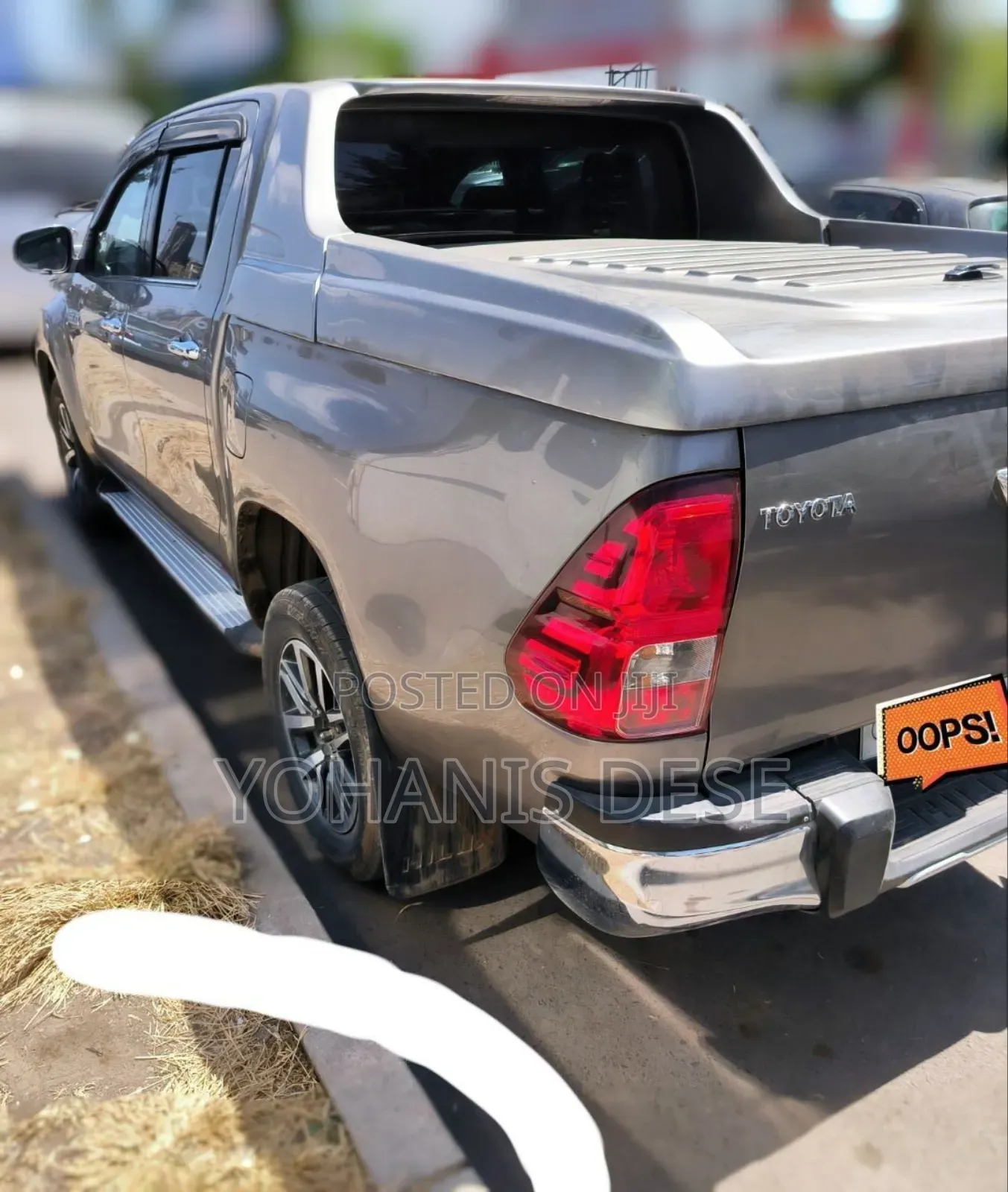 Toyota Hilux 2018 Gray