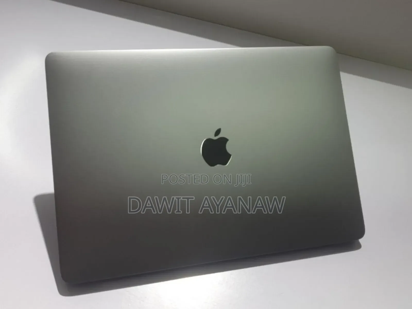 New Laptop Apple MacBook Air 2019 8GB Intel Core I5 SSD 256GB