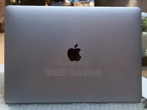 New Laptop Apple MacBook Pro 2017 8GB Intel Core I5 SSD 256GB