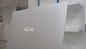 New Laptop Gigabyte AERO 15 16GB Intel Core I7 SSD 1T