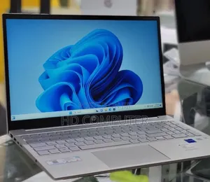 Photo - New Laptop HP Pavilion 15 16GB Intel Core I7 SSD 512GB