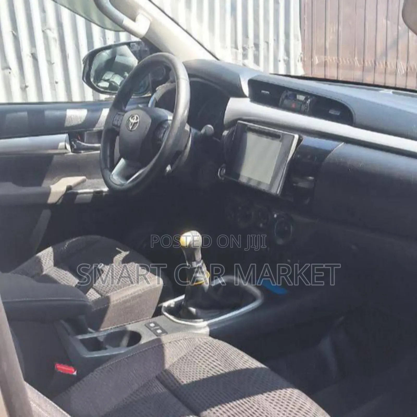 Toyota Hilux 2017 Brown