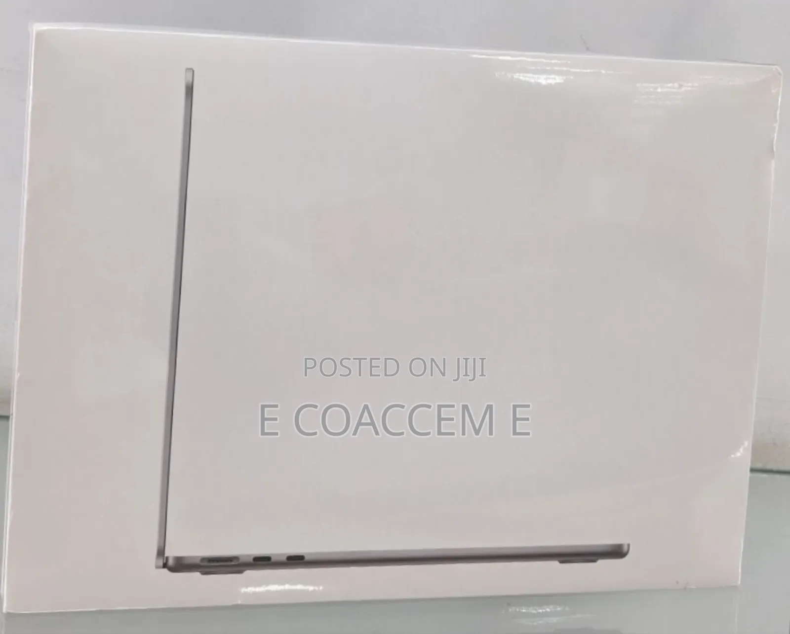 New Laptop Apple MacBook 16GB Apple M2 SSD 256GB