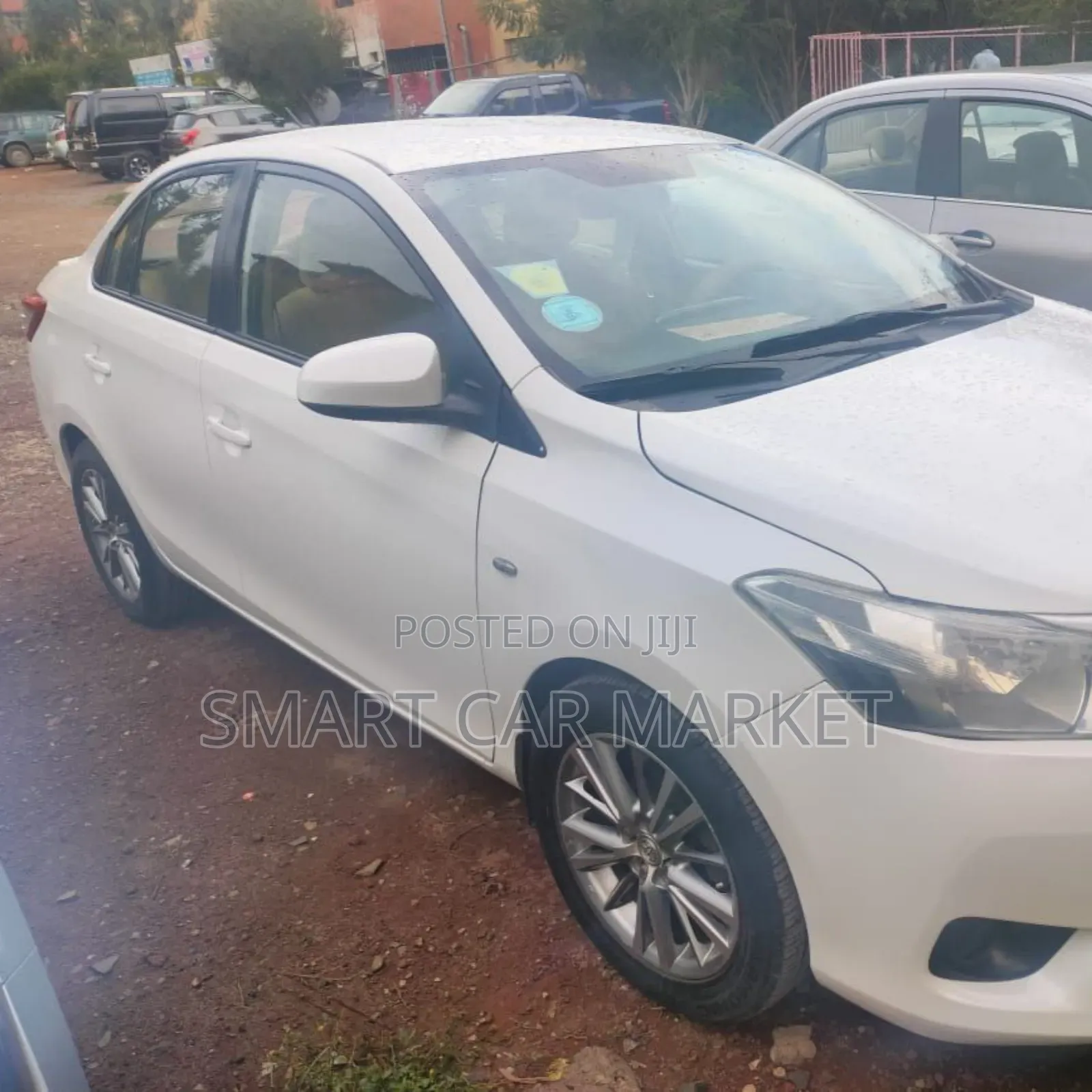 Toyota Yaris 2016 White