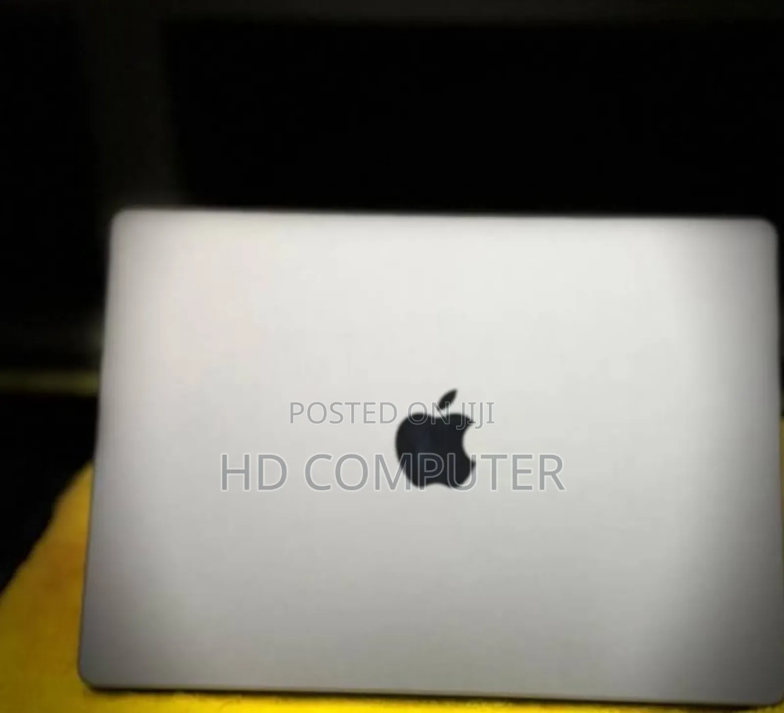 New Laptop Apple MacBook Pro 2023 M3 14-Inch 8GB Apple M3 SSD 512GB