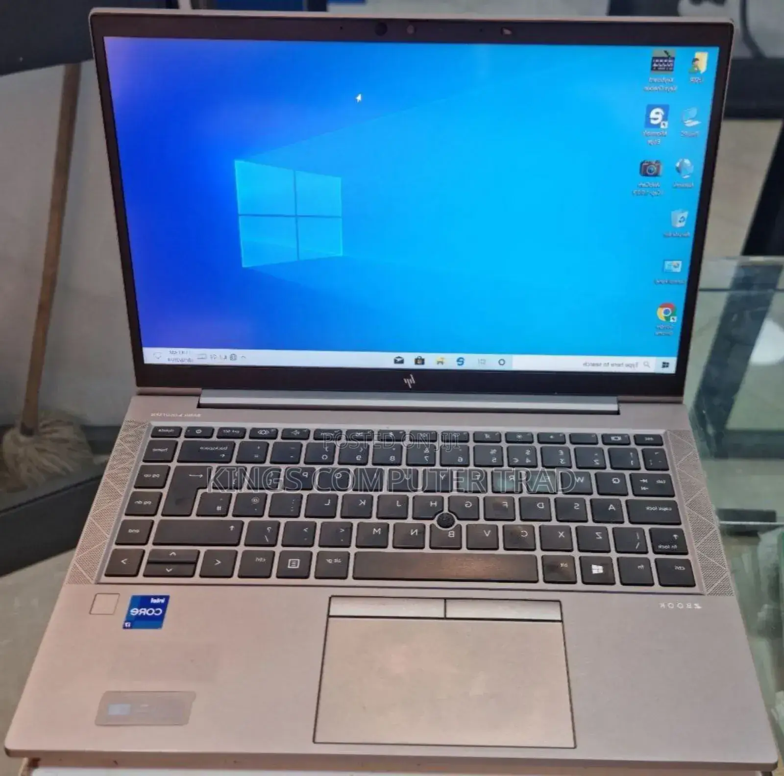 New Laptop HP ZBook Firefly G8 16GB Intel Core I7 SSD 512GB