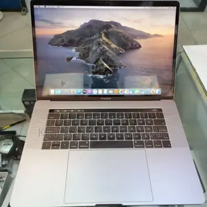 Photo - New Laptop Apple MacBook 2018 16GB Intel Core I7 SSD 512GB