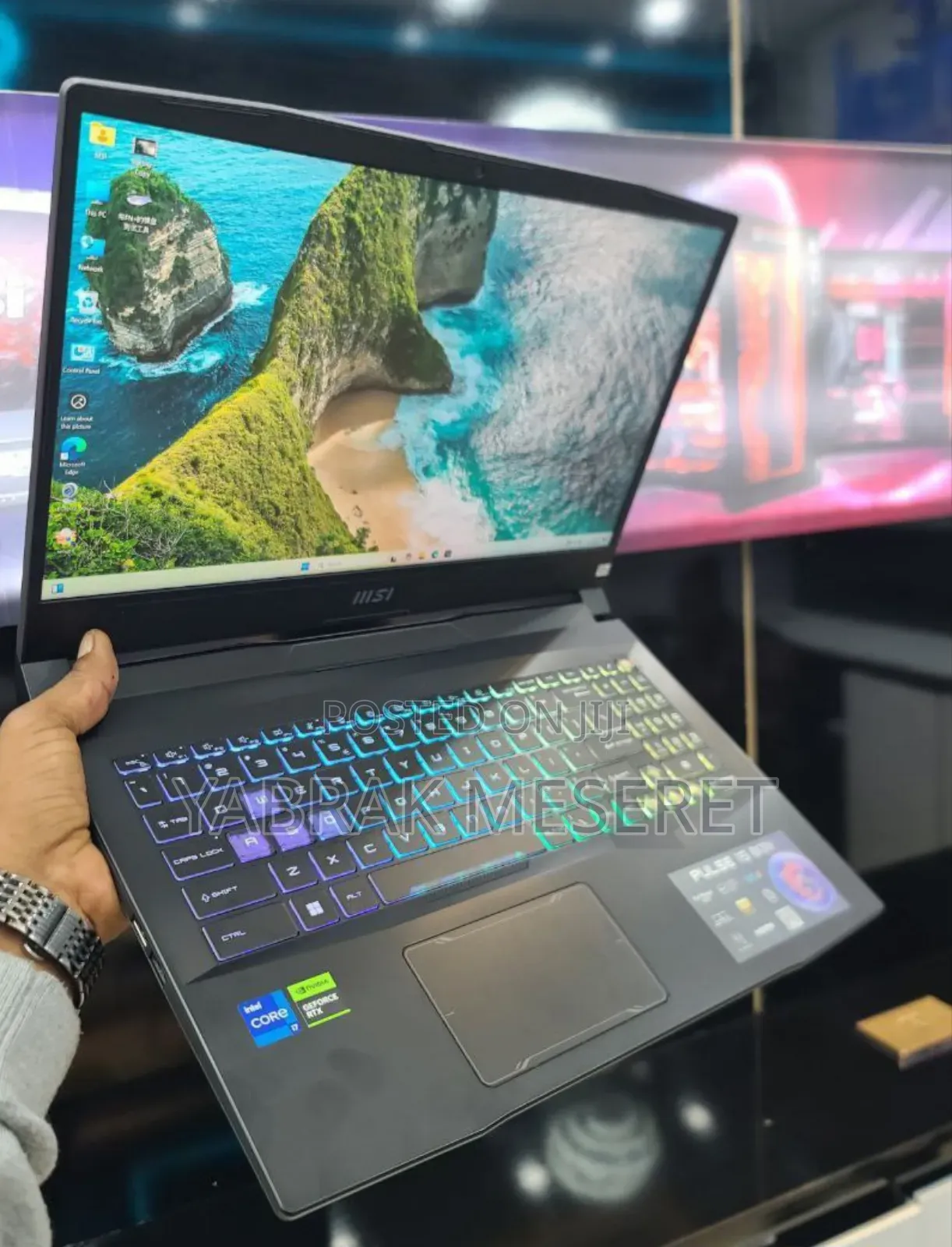 New Laptop MSI 16GB Intel Core I7 SSD 1T