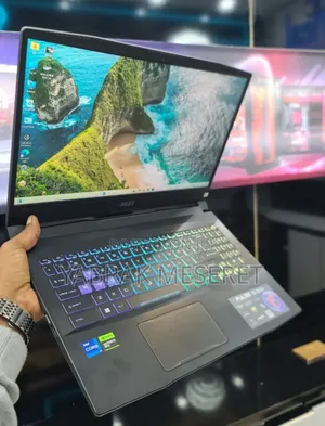 New Laptop MSI 16GB Intel Core I7 SSD 1T