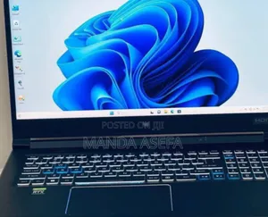 New Laptop Acer Predator Helios 300 16GB Intel Core I9 SSD 512GB