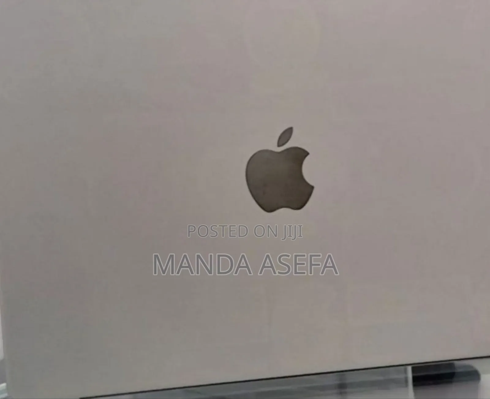 New Laptop Apple MacBook Pro 2019 16GB Intel Core I7 SSD 512GB