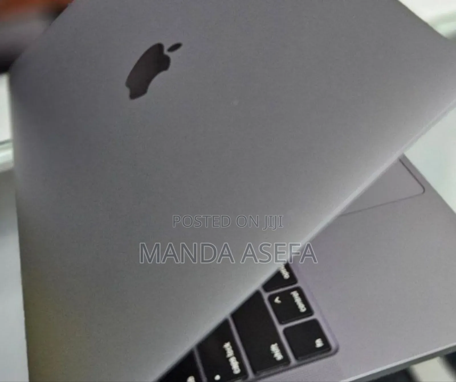 New Laptop Apple MacBook Pro 2019 16GB Intel Core I7 SSD 512GB