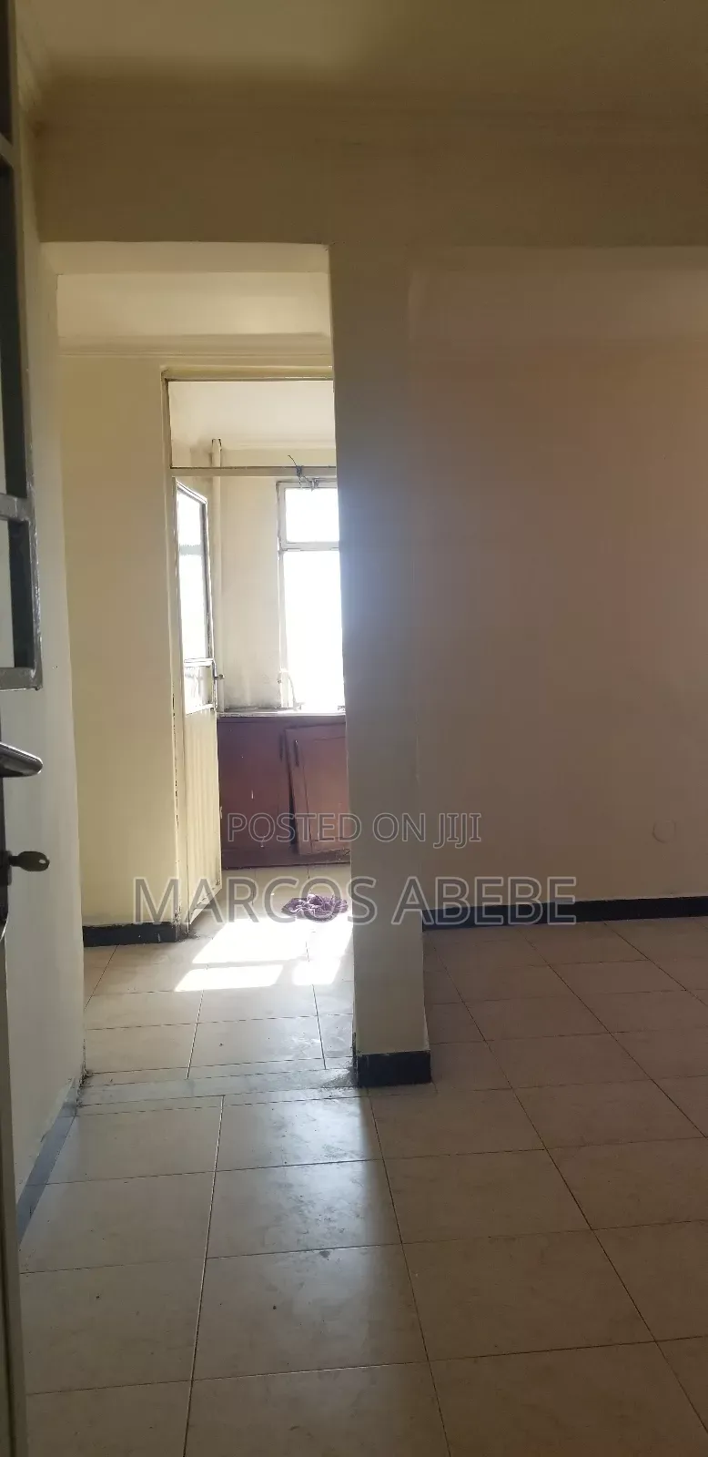 Furnished 2bdrm Condo in አራብሳ አዲስ አበባ, Bole for sale