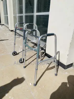 Alimunium Walking Aid1strong Walker1walker for Therapy