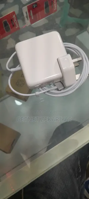 Photo - All Type of Apple Charger